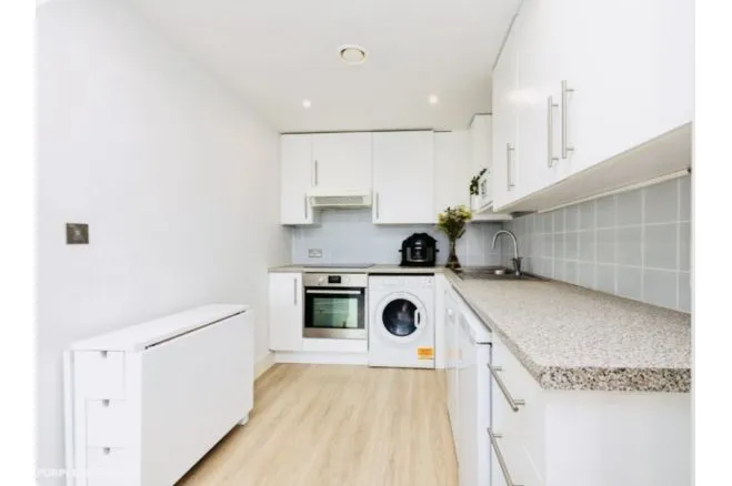 Queenstown Road, Battersea, SW11, photo 7