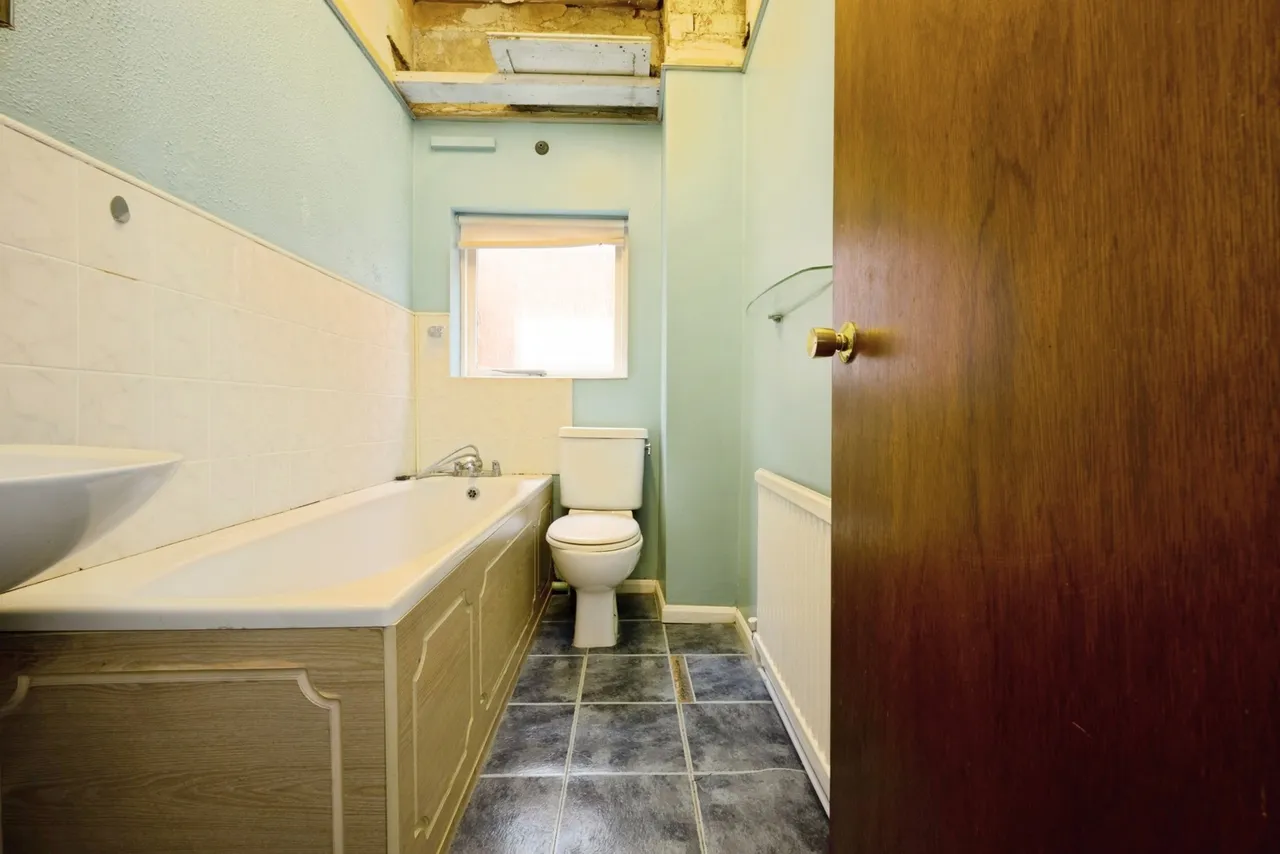 Clapham Road, BEDFORD, Bedfordshire, MK41, photo 20