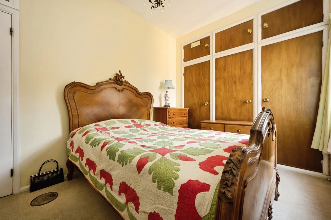 Clapham Road, BEDFORD, Bedfordshire, MK41, photo 6