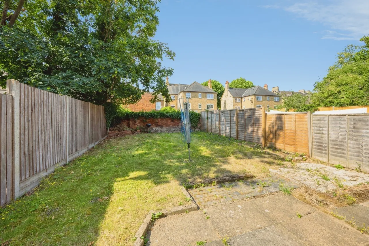 Clapham Road, BEDFORD, Bedfordshire, MK41, photo 8