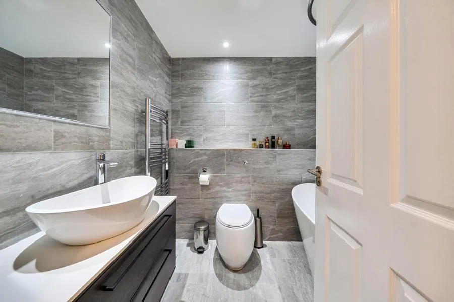 Finchley Lane, London, NW4, photo 6