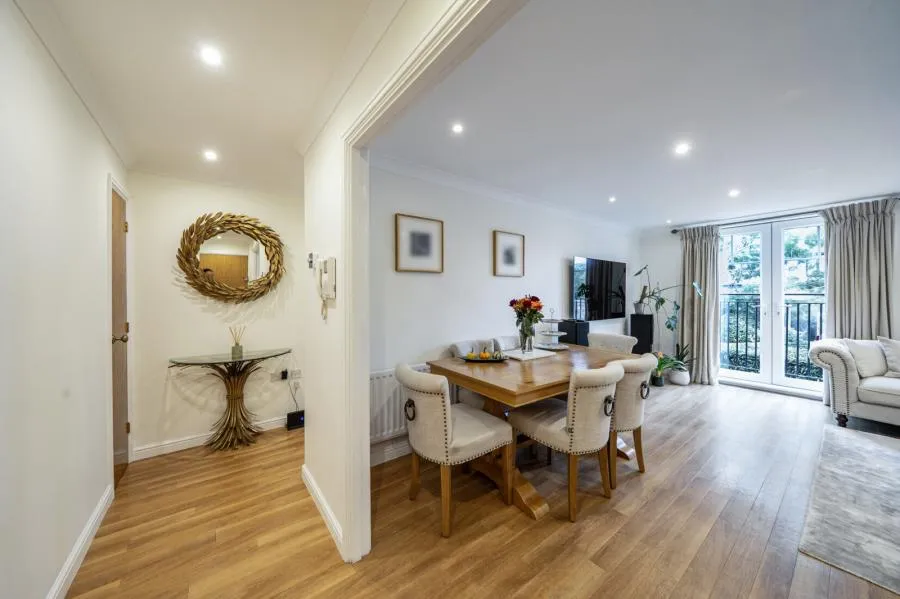 Finchley Lane, London, NW4, photo 15