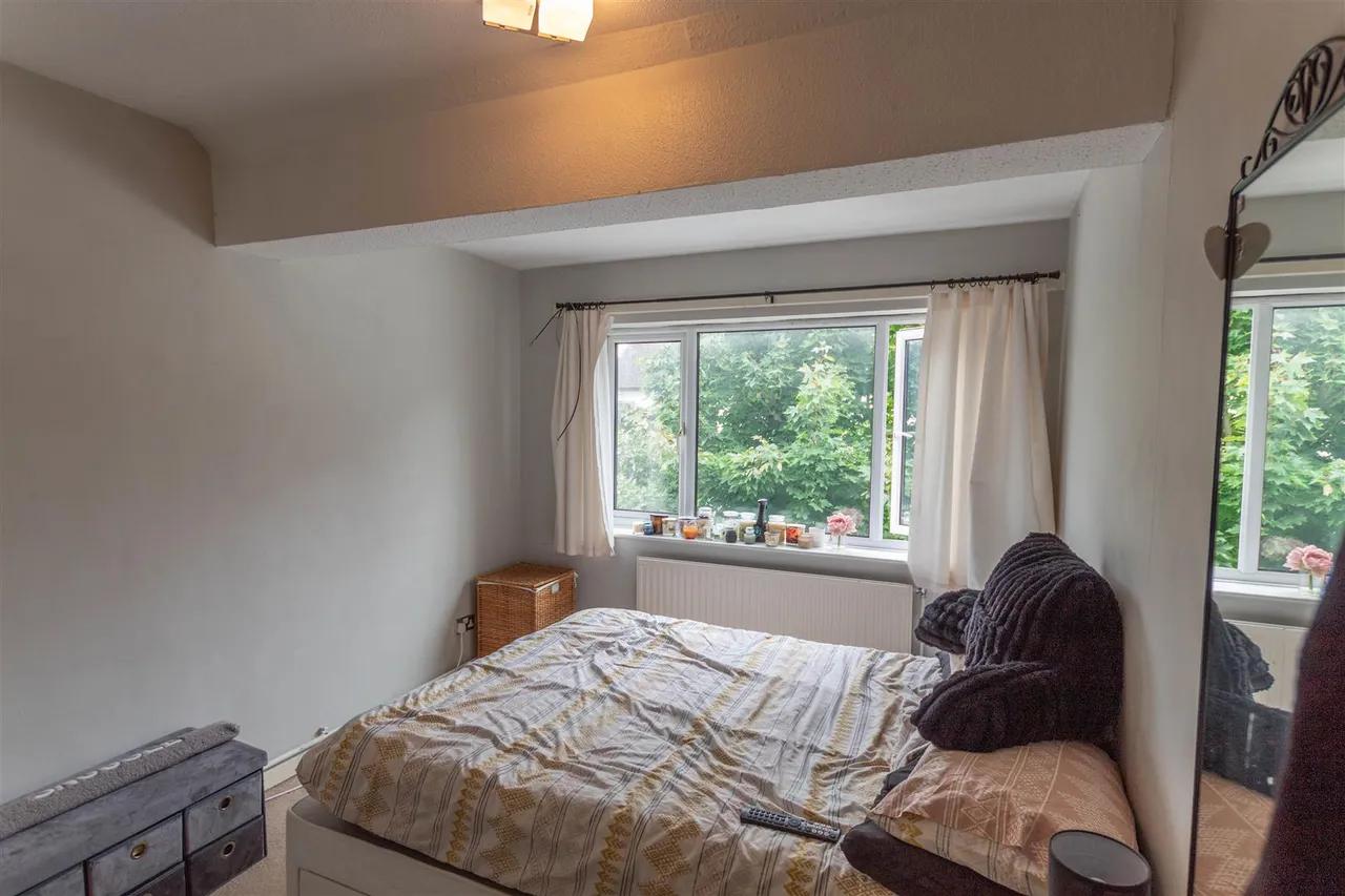 Ash Walk, Stradishall, CB8, photo 7