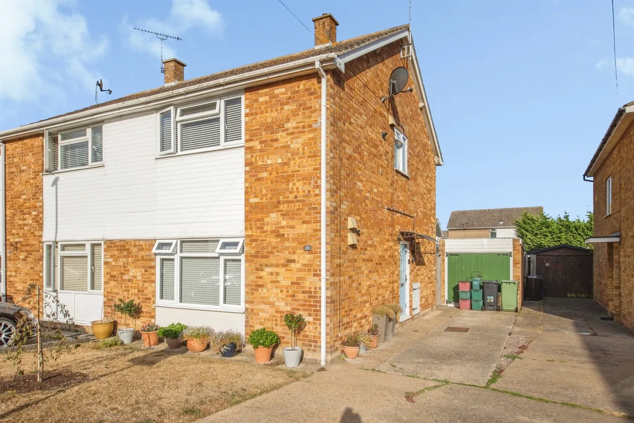 3 bed house for sale — James Gardens, St. Osyth, Clacton-On-Sea