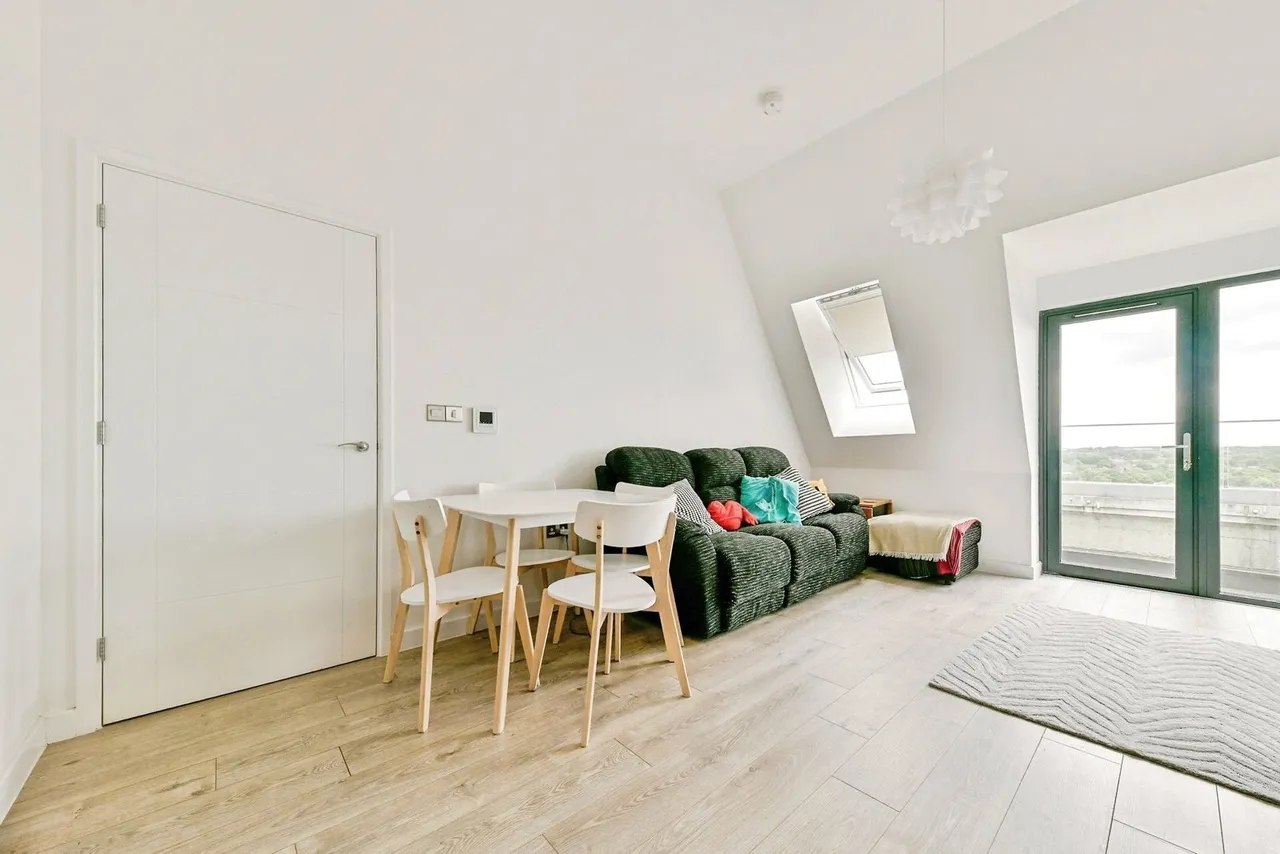 Kings Road, Stevenage, Hertfordshire, SG1, photo 6