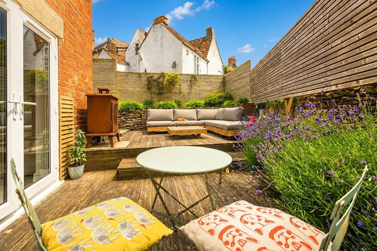 Rodden Road, Frome, BA11, photo 2