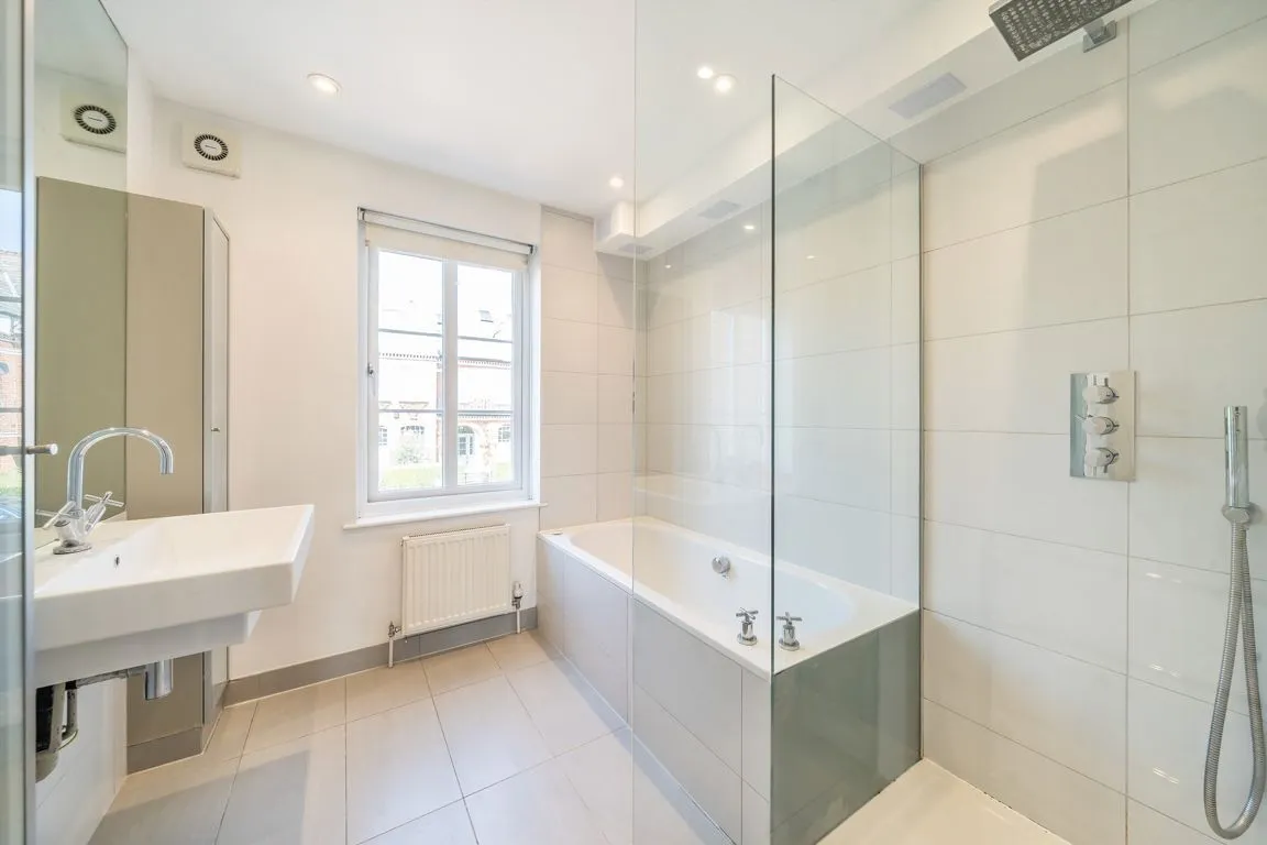Hillbury Road, SW17, photo 8