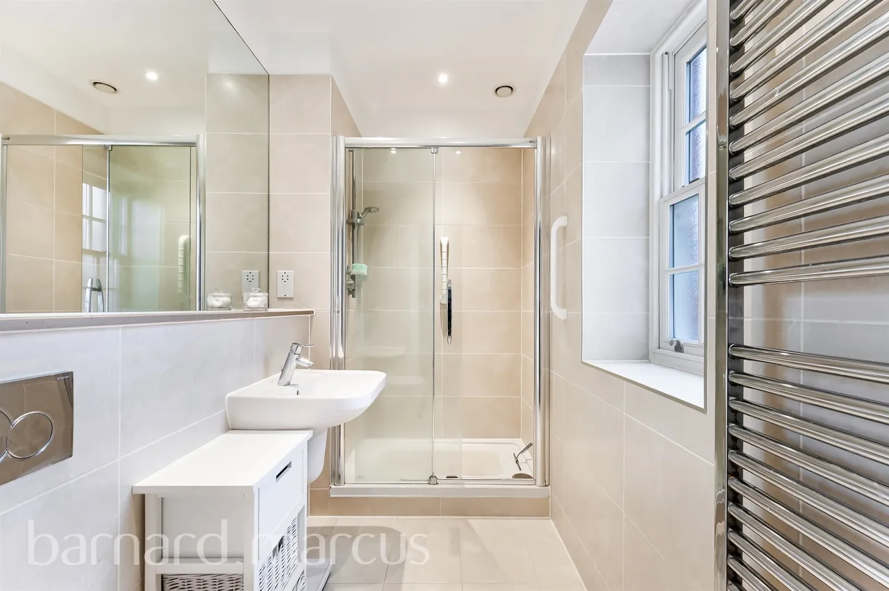 Glanville Way, Epsom, photo 5