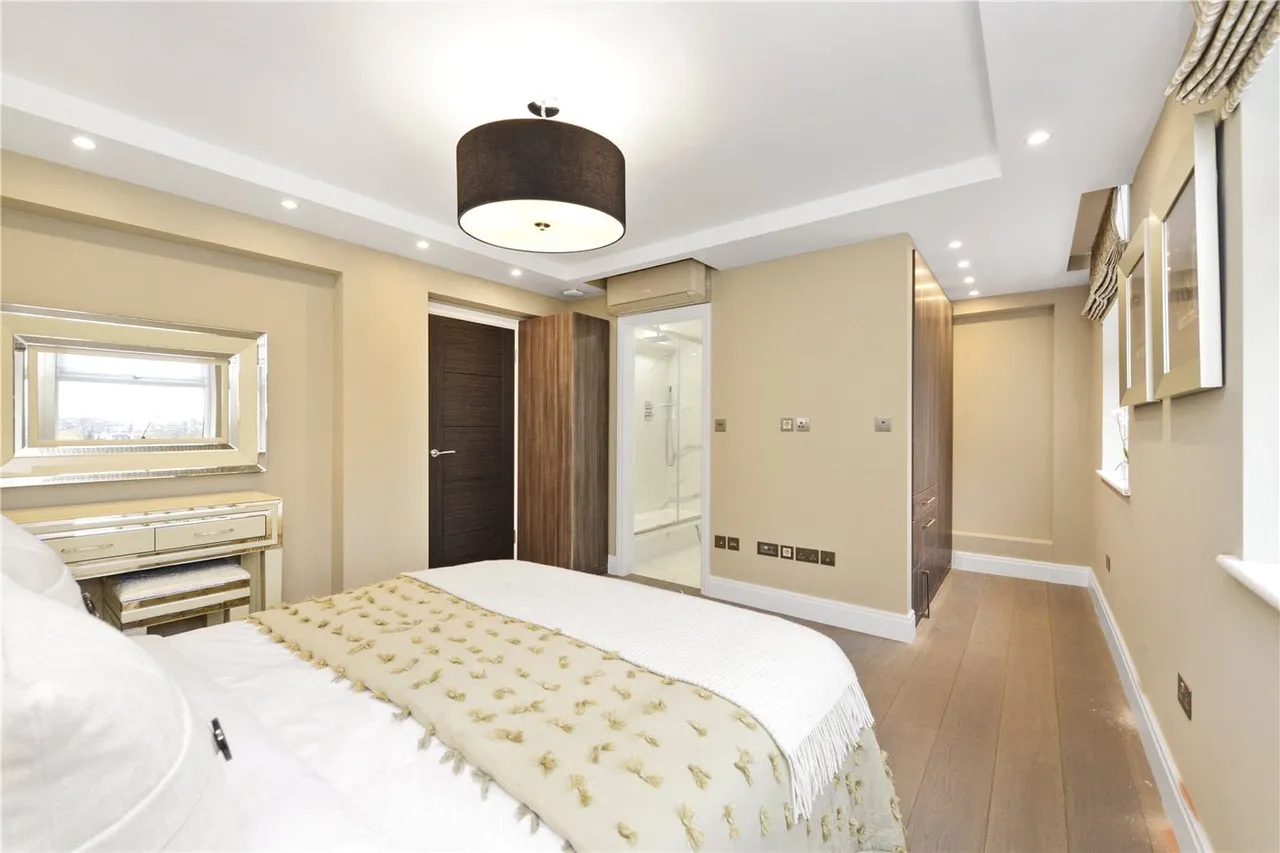 Boydell Court, St John's Wood Park, St John's Wood, London, NW8, photo 2