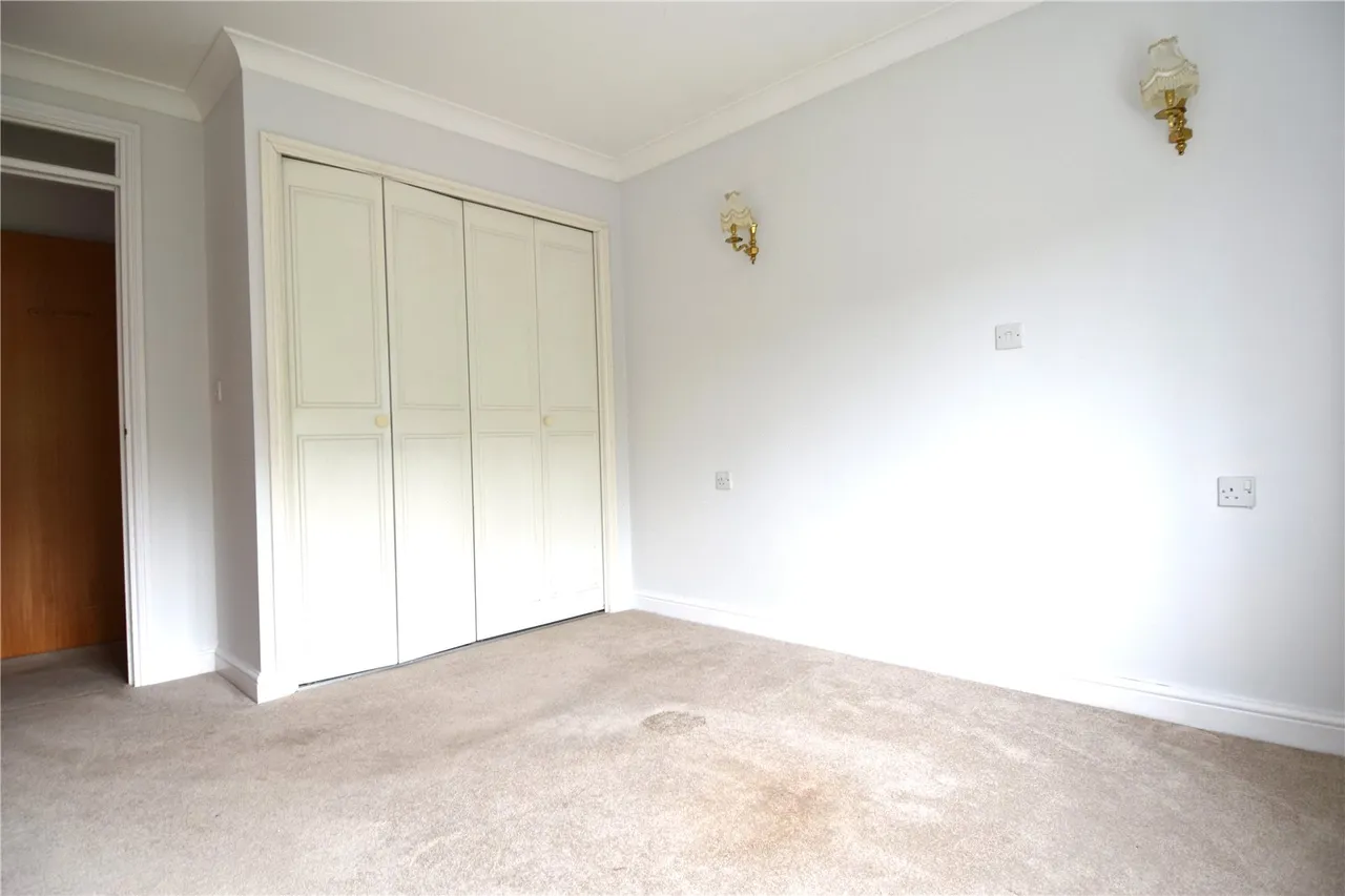 Kingfisher Court, Woodfield Road, Droitwich, Worcestershire, WR9 8UU, photo 6