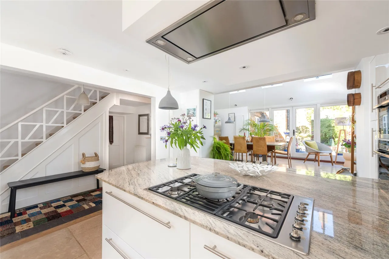 West Street, Earls Barton, NN6, photo 5