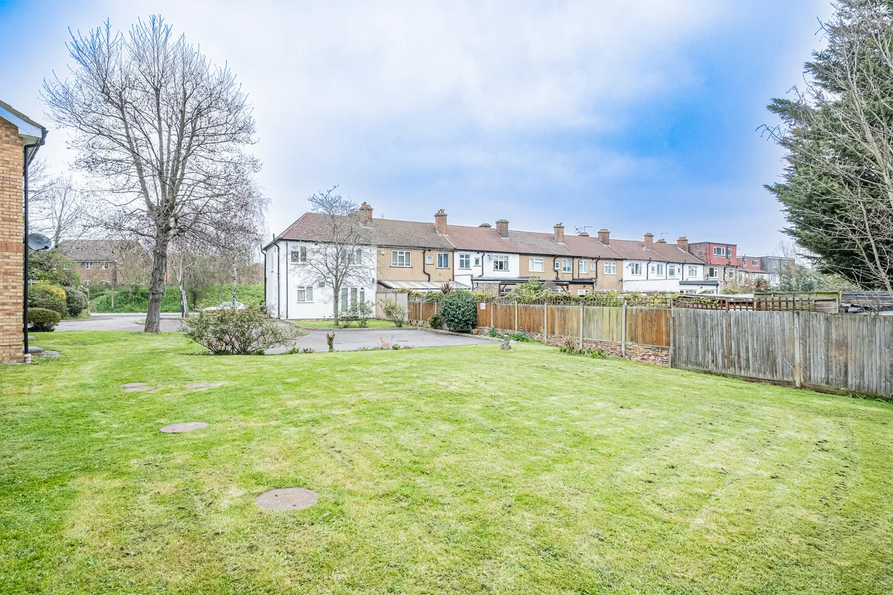 Christchurch Avenue, Harrow, HA3, photo 9