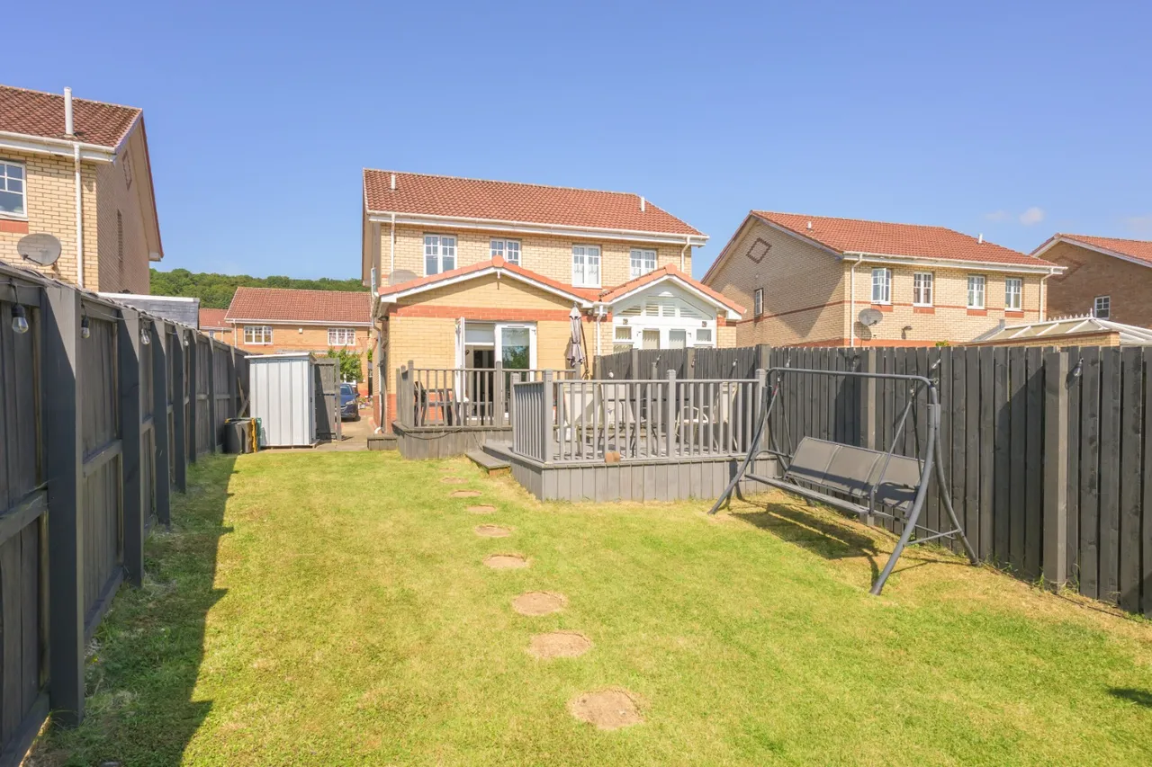 Wayfarers Drive, Dalgety Bay, KY11 9GE, photo 21