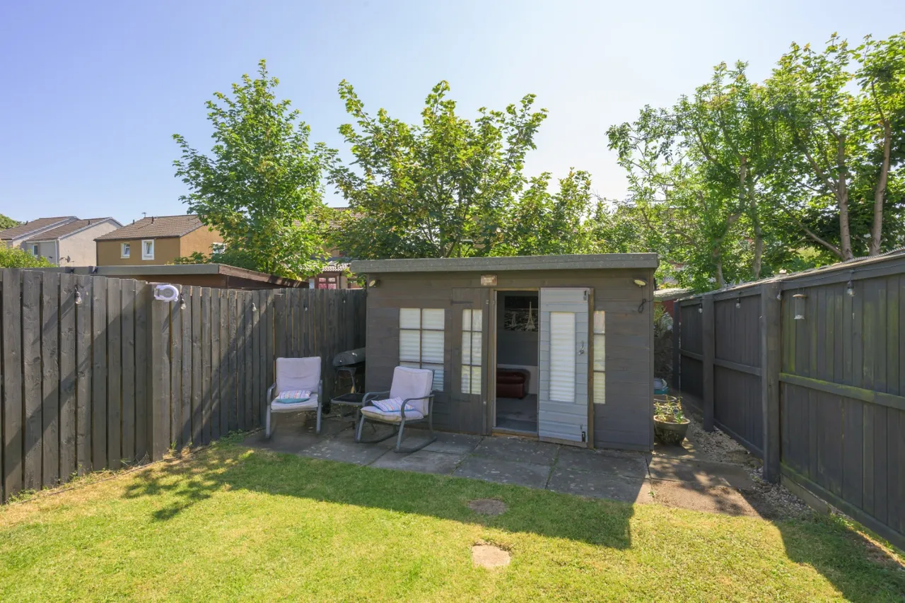 Wayfarers Drive, Dalgety Bay, KY11 9GE, photo 18