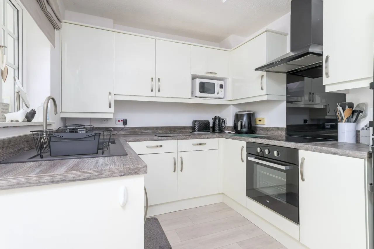Wayfarers Drive, Dalgety Bay, KY11 9GE, photo 8