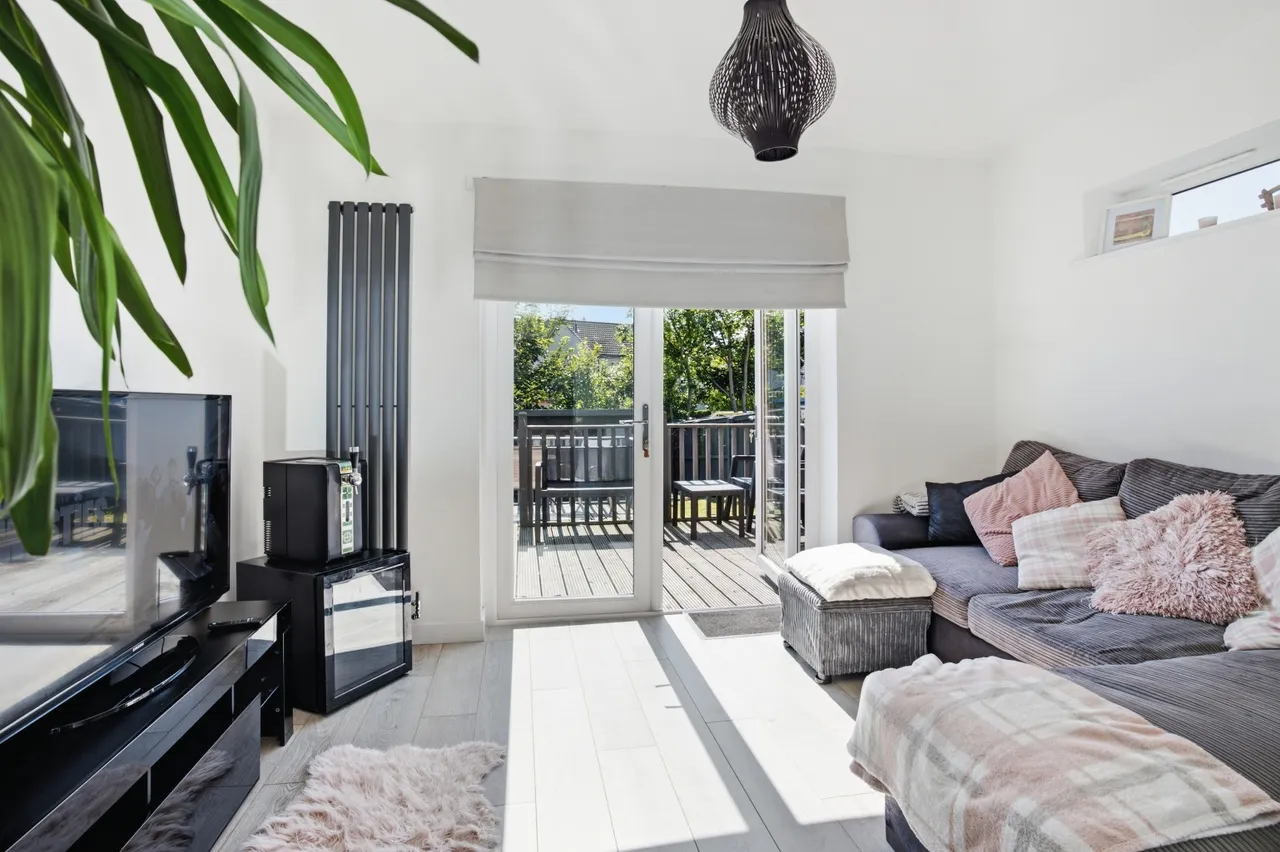 Wayfarers Drive, Dalgety Bay, KY11 9GE, photo 11