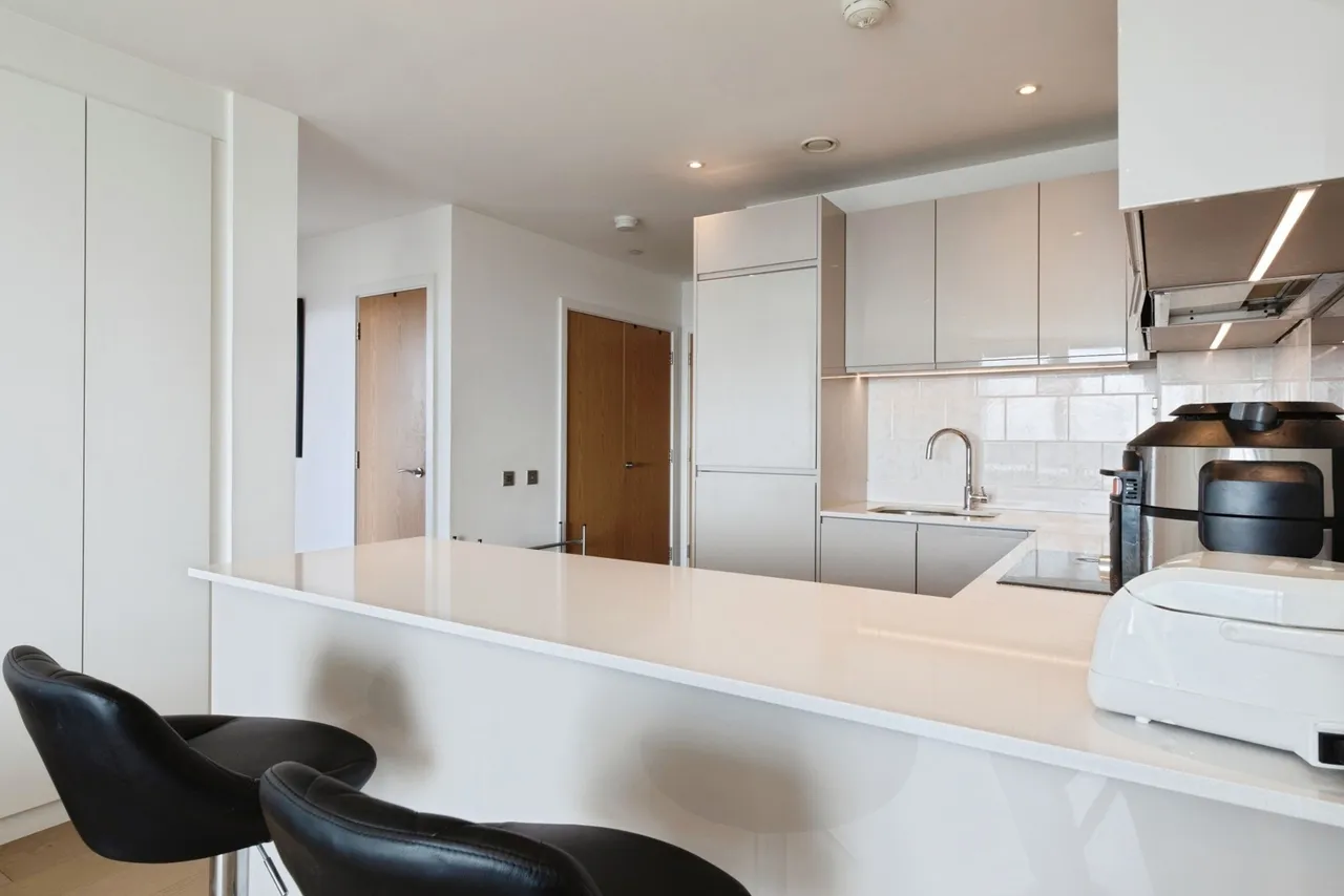 Cambridge Road, BARKING, Essex, IG11, photo 9