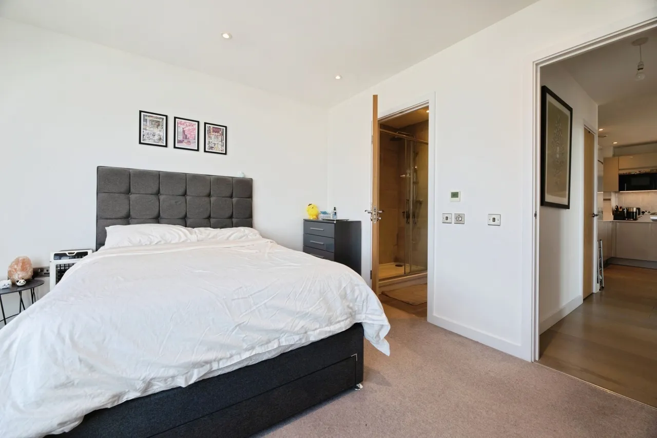 Cambridge Road, BARKING, Essex, IG11, photo 11