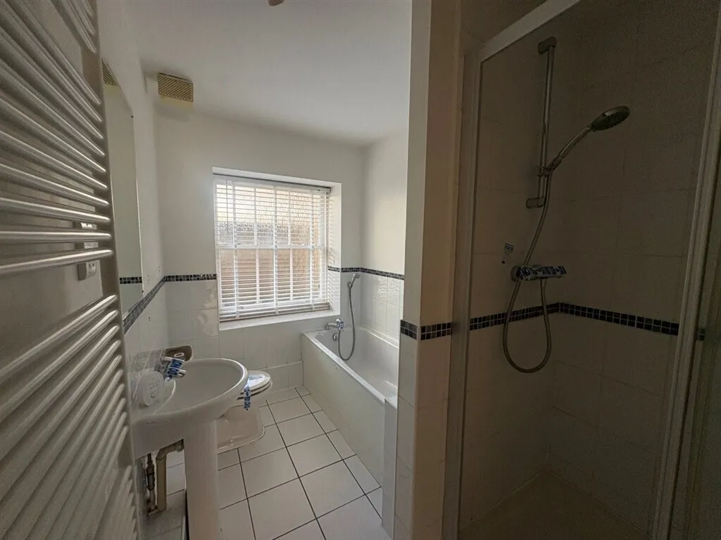 Store) Windlesham Road, BRIGHTON, photo 4