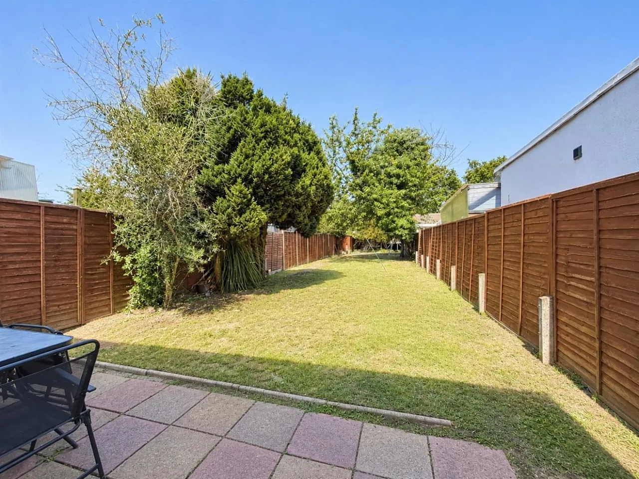 Semi-Detached For SaleWest Way, Heston, TW5, photo 6