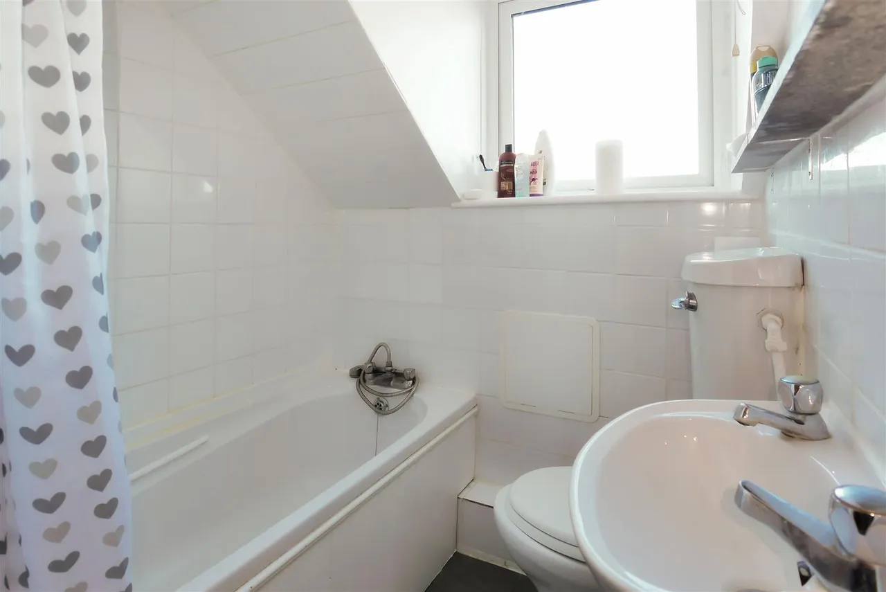 South Terrace, Littlehampton, photo 7