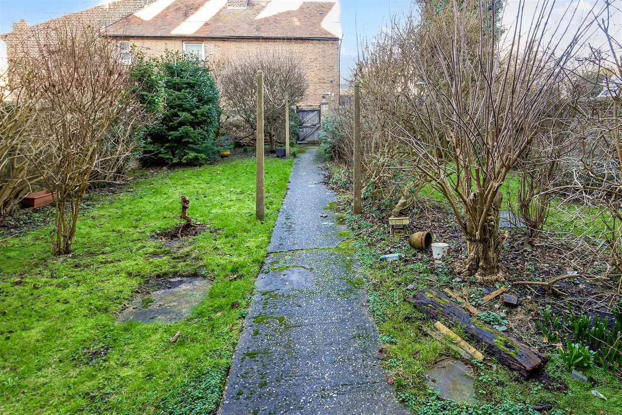 South Terrace, Littlehampton, photo 9