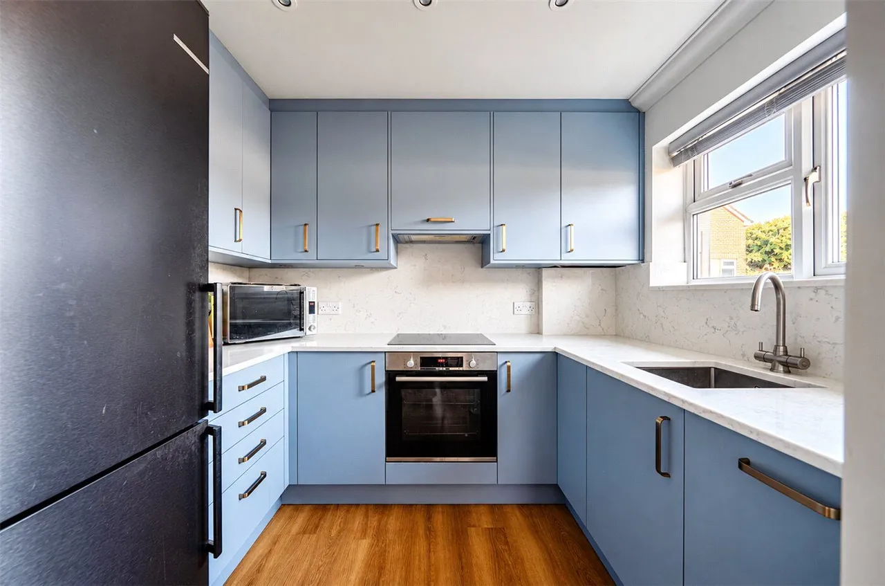 Harrison Place, Basingstoke, RG21, photo 4