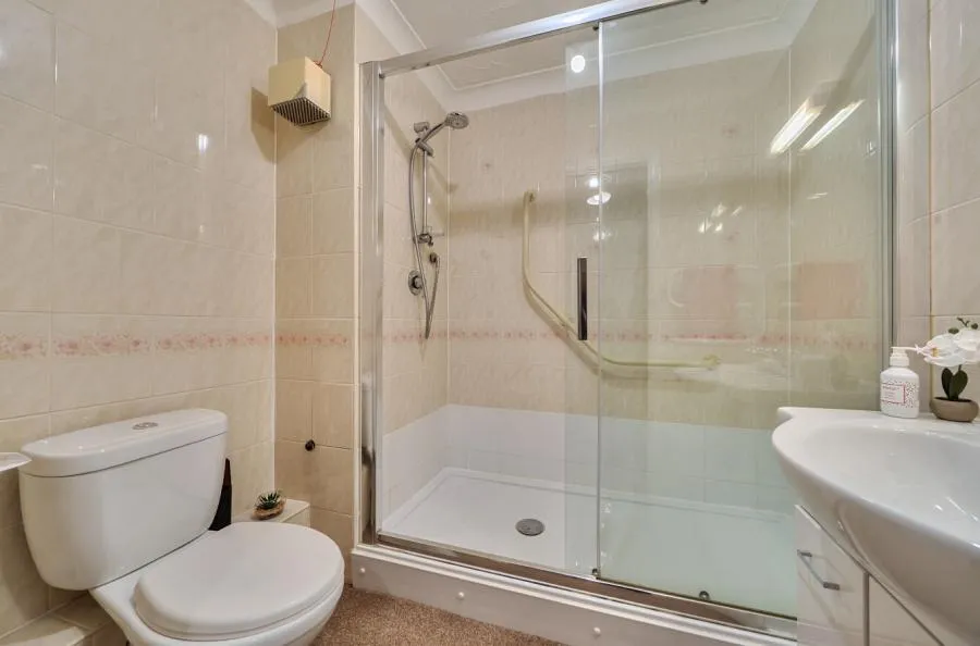 Howard Road East, Birmingham, B13, photo 10