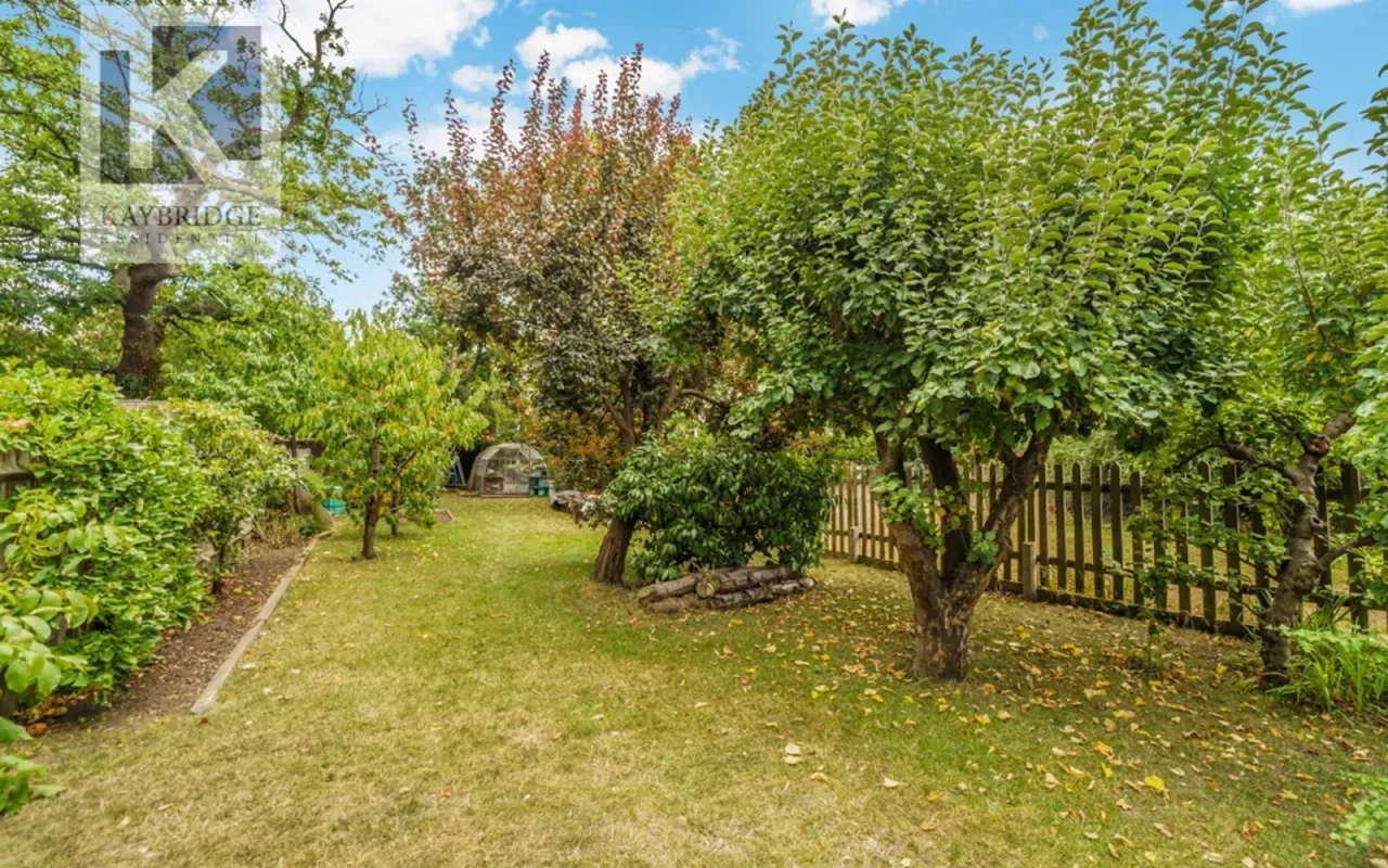 Raleigh Drive, Surbiton, KT5, photo 16