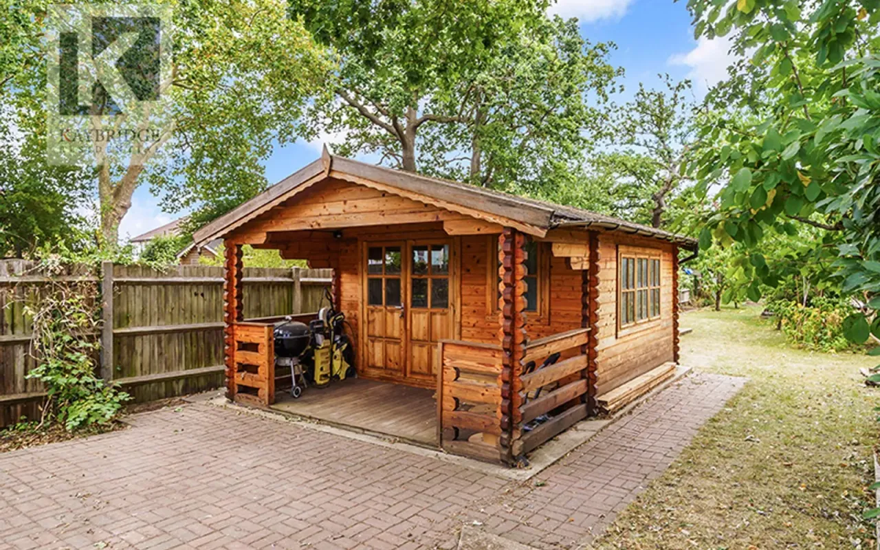 Raleigh Drive, Surbiton, KT5, photo 8