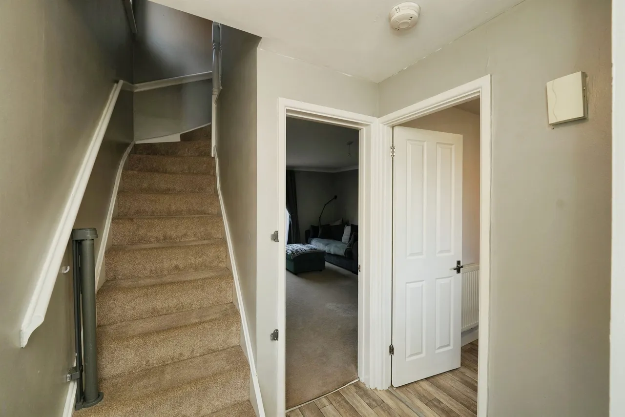 Valentine Lane, Chepstow, NP16, photo 7