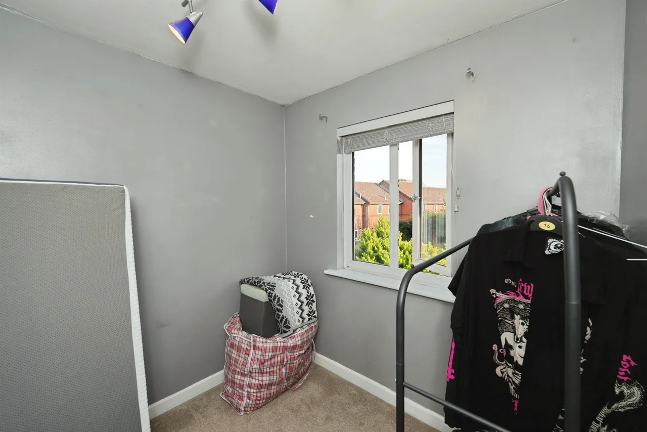 Valentine Lane, Chepstow, NP16, photo 13