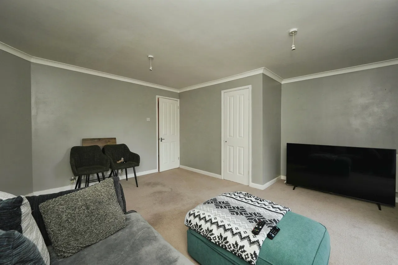 Valentine Lane, Chepstow, NP16, photo 6
