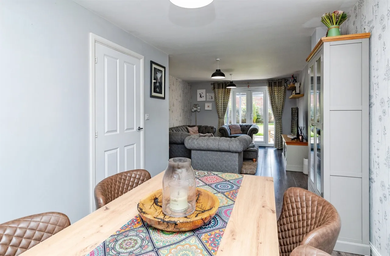 Holden Park, Stafford, ST18, photo 11