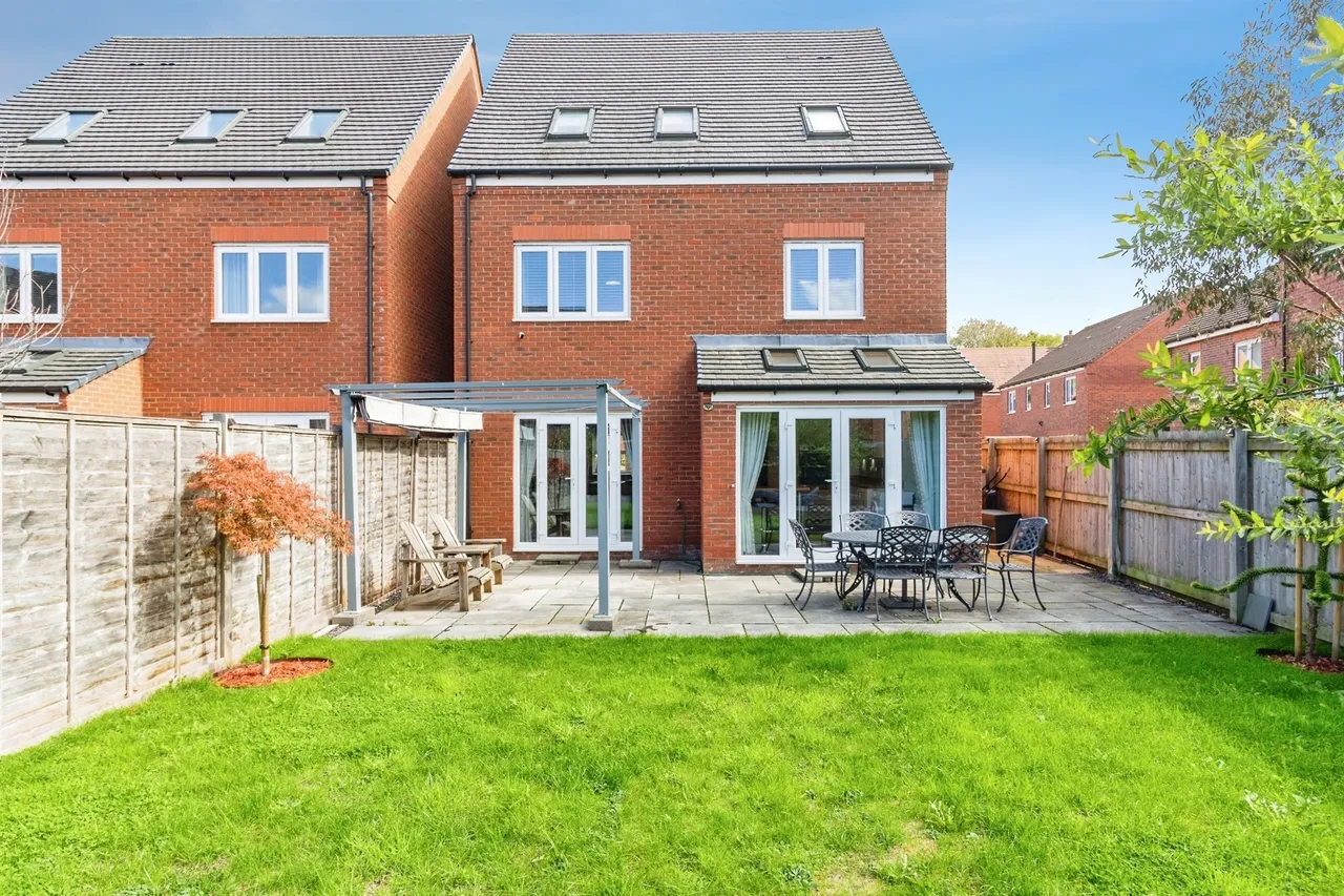 Holden Park, Stafford, ST18, photo 6