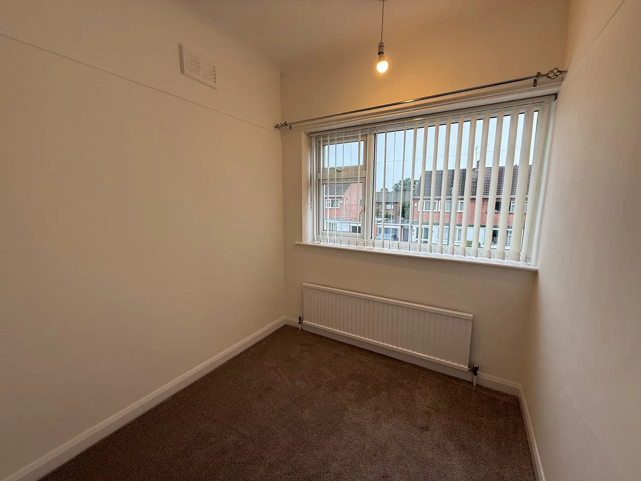 Bowness Avenue, CH63, photo 9