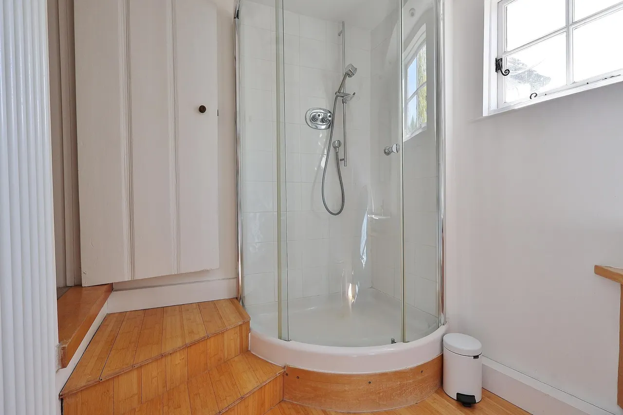 Silver Court, Bancroft, SG5, photo 35