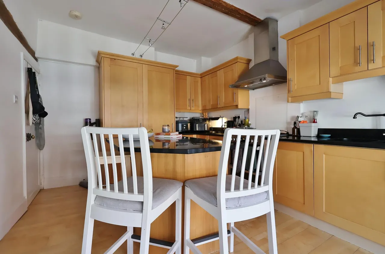 Silver Court, Bancroft, SG5, photo 13