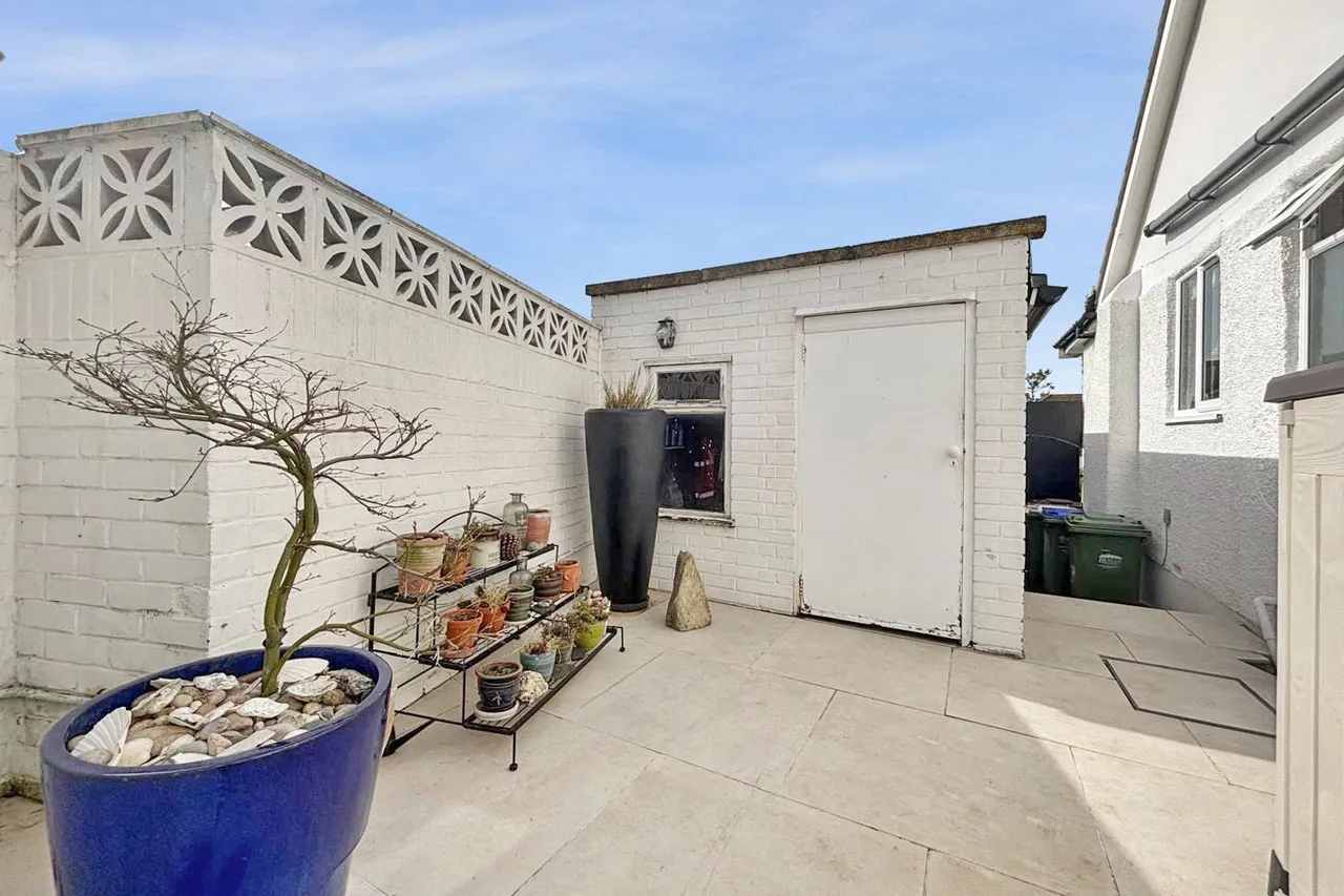 Selborne Avenue, Bexley, DA5, photo 20