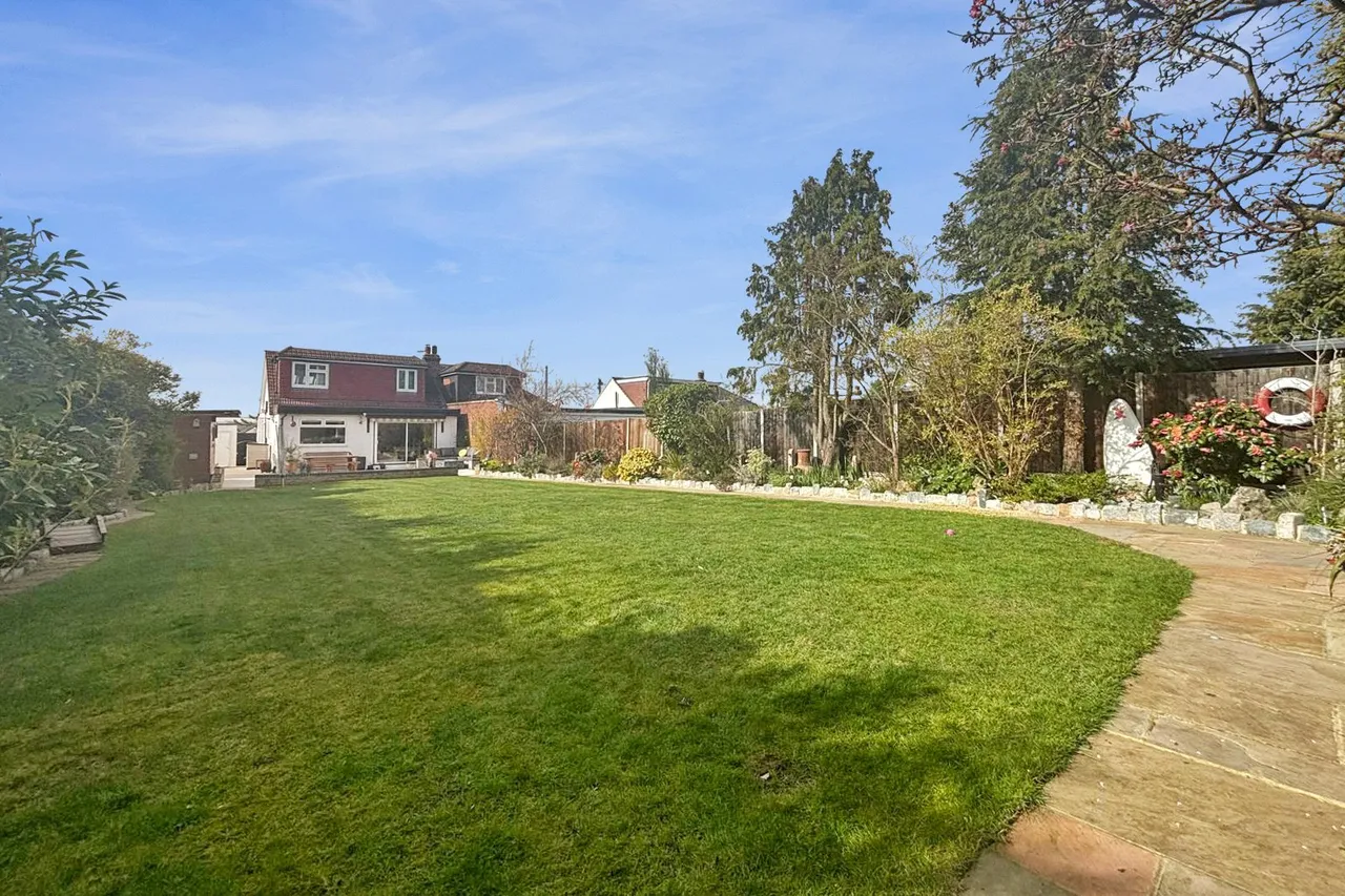 Selborne Avenue, Bexley, DA5, photo 15