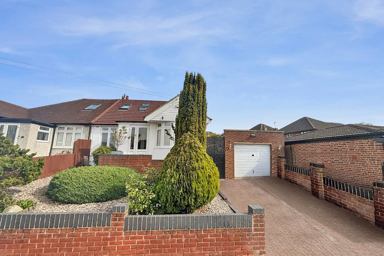 4 bed house for sale, Selborne Avenue, Bexley, DA5