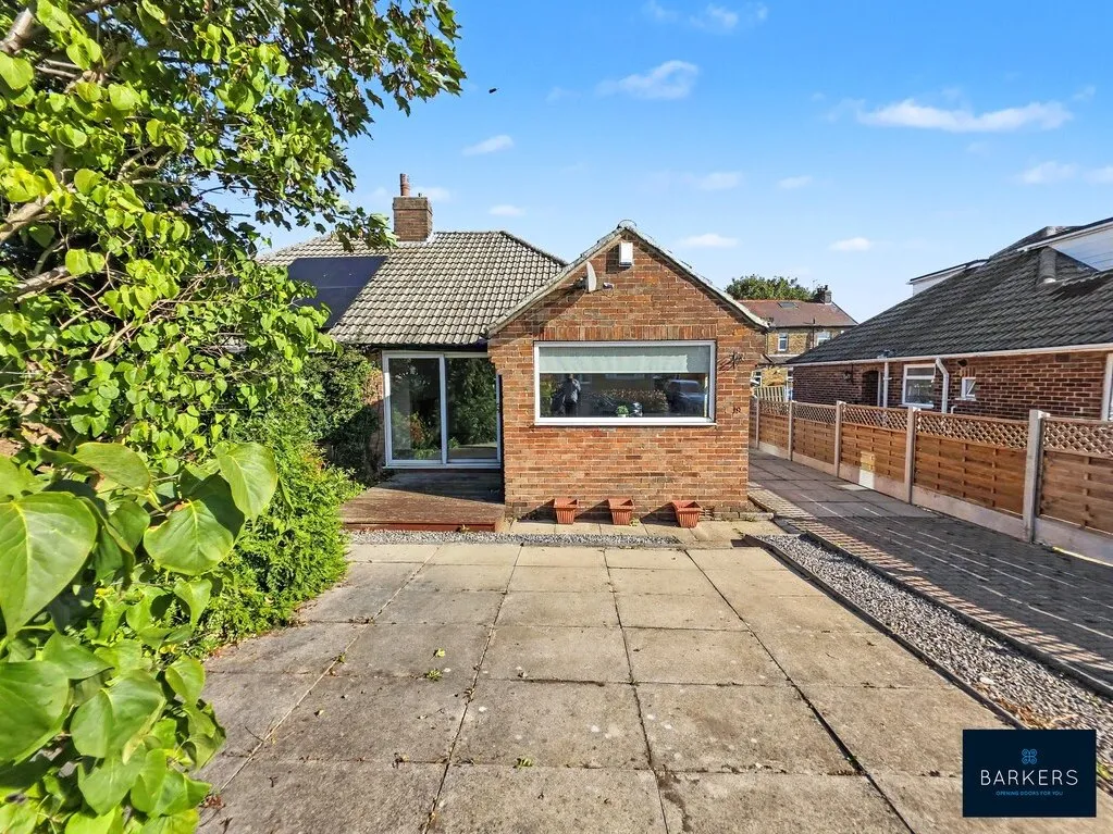 2 bed house for sale, Dean Park Drive, Drighlington, BD11