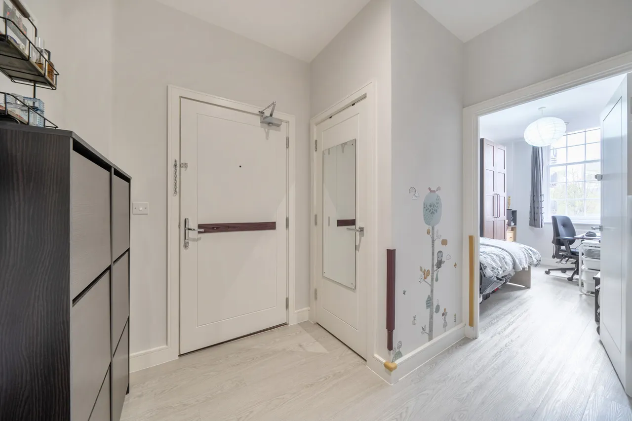 Windsor Street, Uxbridge, UB8, photo 10