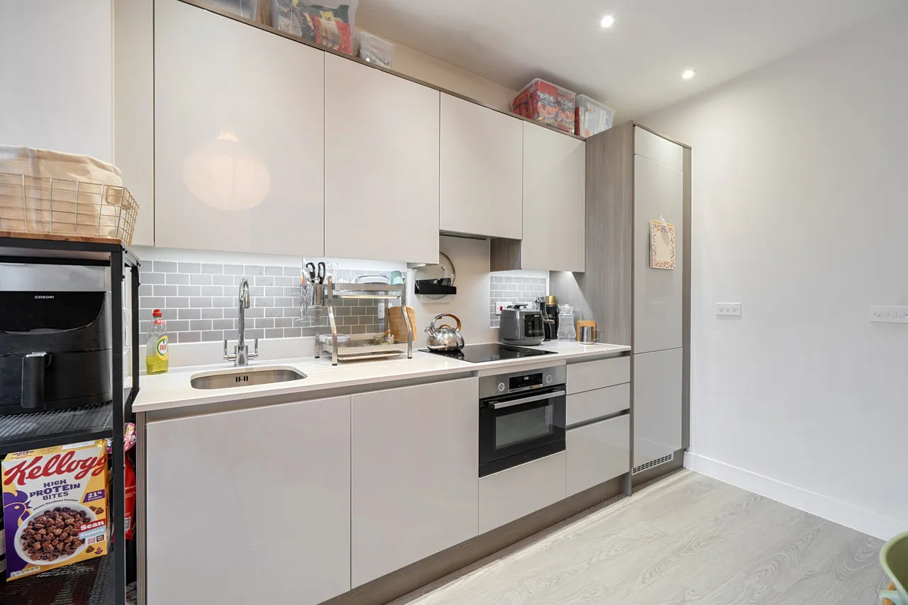 Windsor Street, Uxbridge, UB8, photo 2