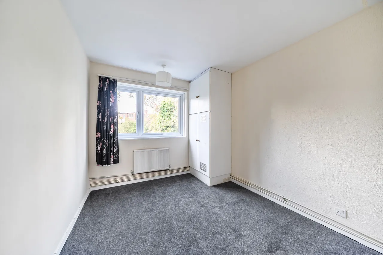 Uxbridge Road, Stanmore, HA7, photo 9