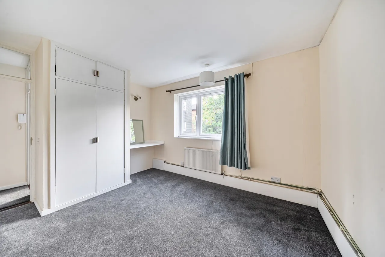 Uxbridge Road, Stanmore, HA7, photo 6