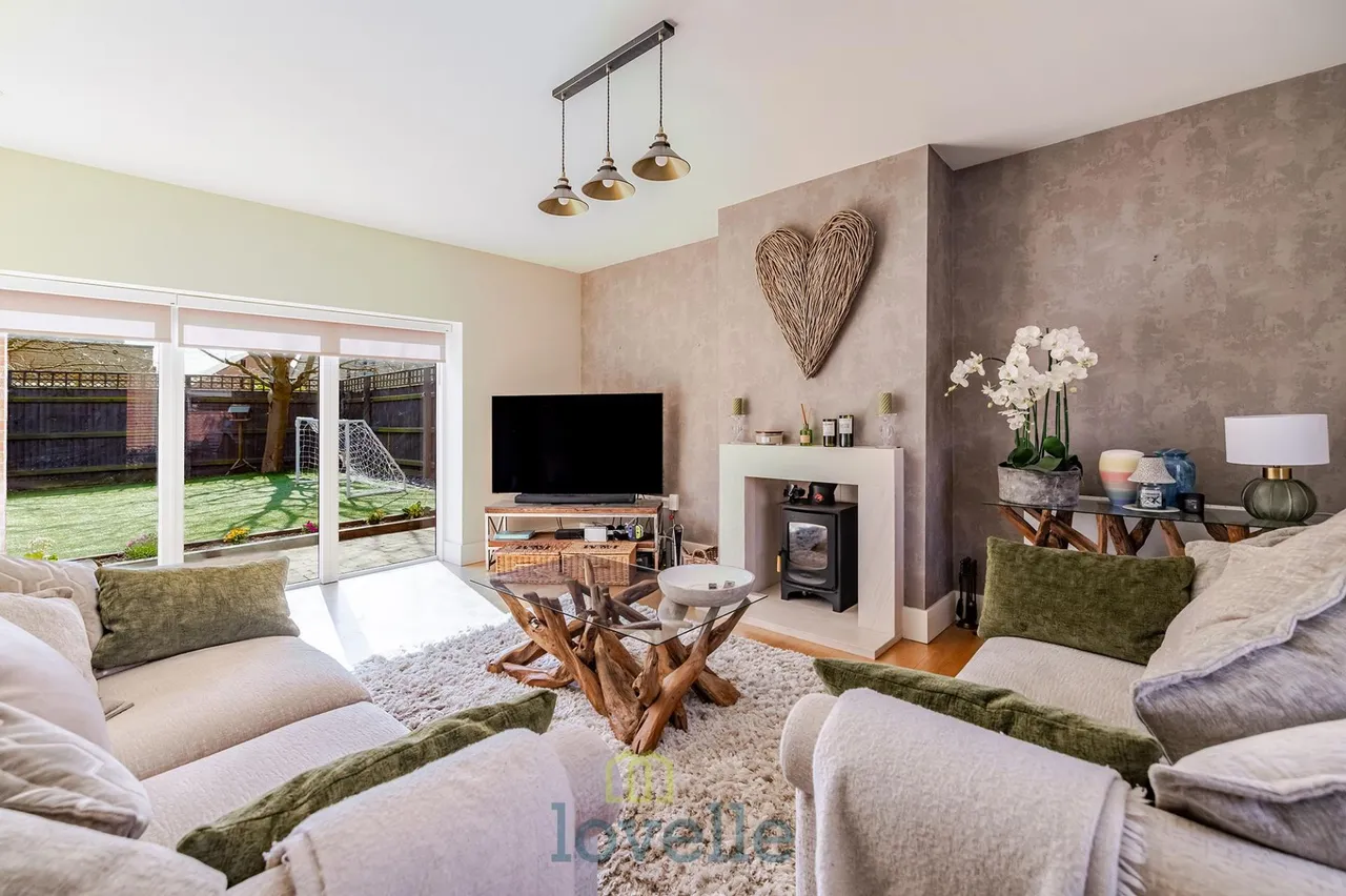 The Birches, Humberston, DN36, photo 2