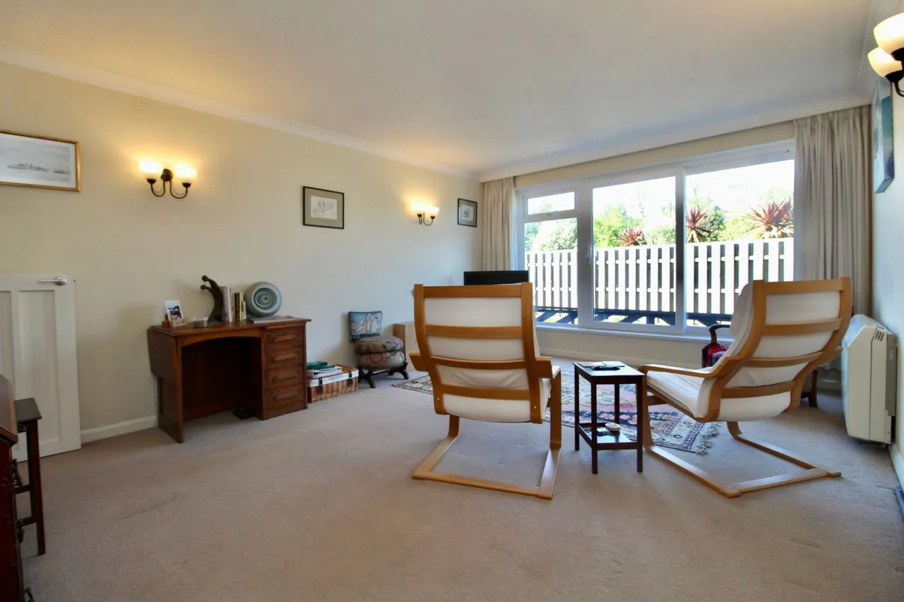 Gosport Street, Lymington, SO41, photo 3