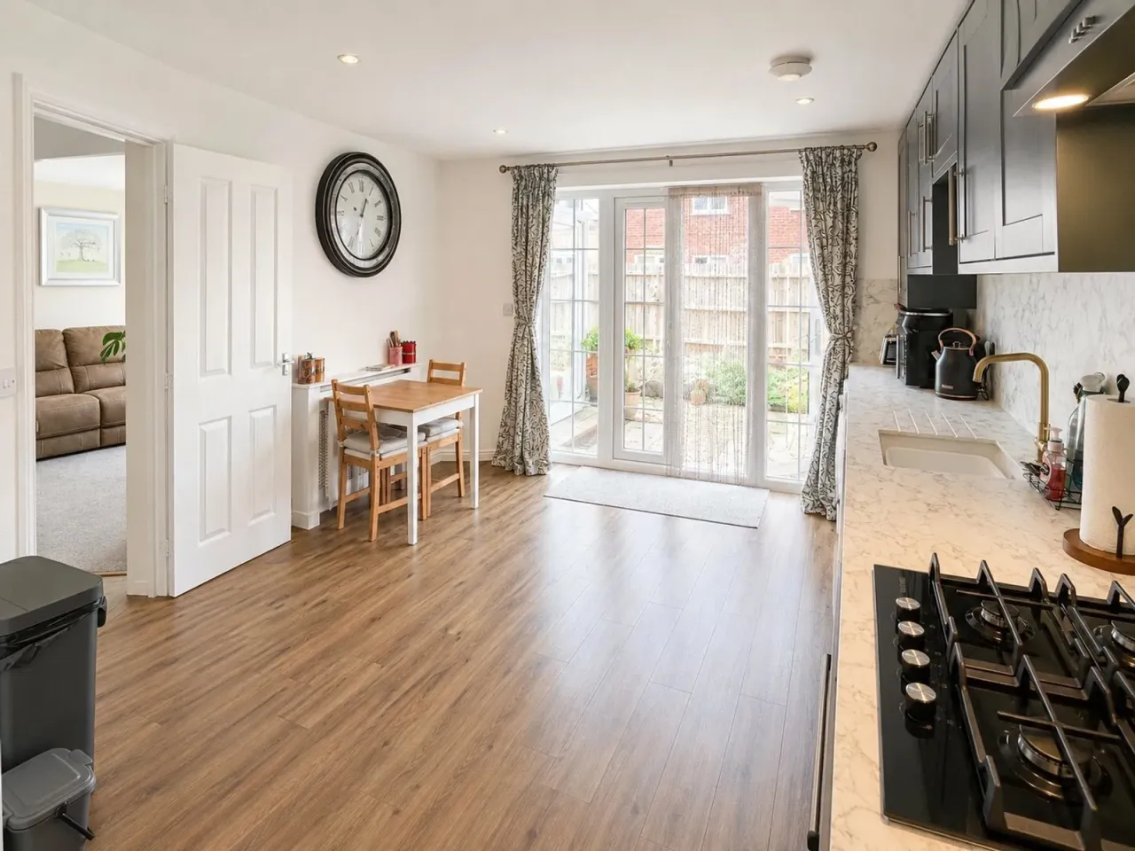 Hawksley Crescent, Hailsham, East Sussex, BN27, photo 6