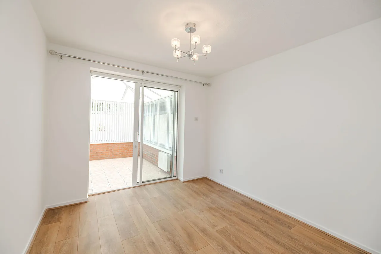 Aldeburgh Avenue, Newcastle Upon Tyne, photo 15